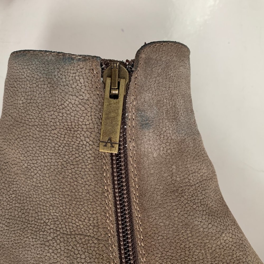 Aquatalia Suede Leather Ankle Booties 7 - Picture 7 of 8